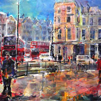 London – Friends Catching Up – Cityscape